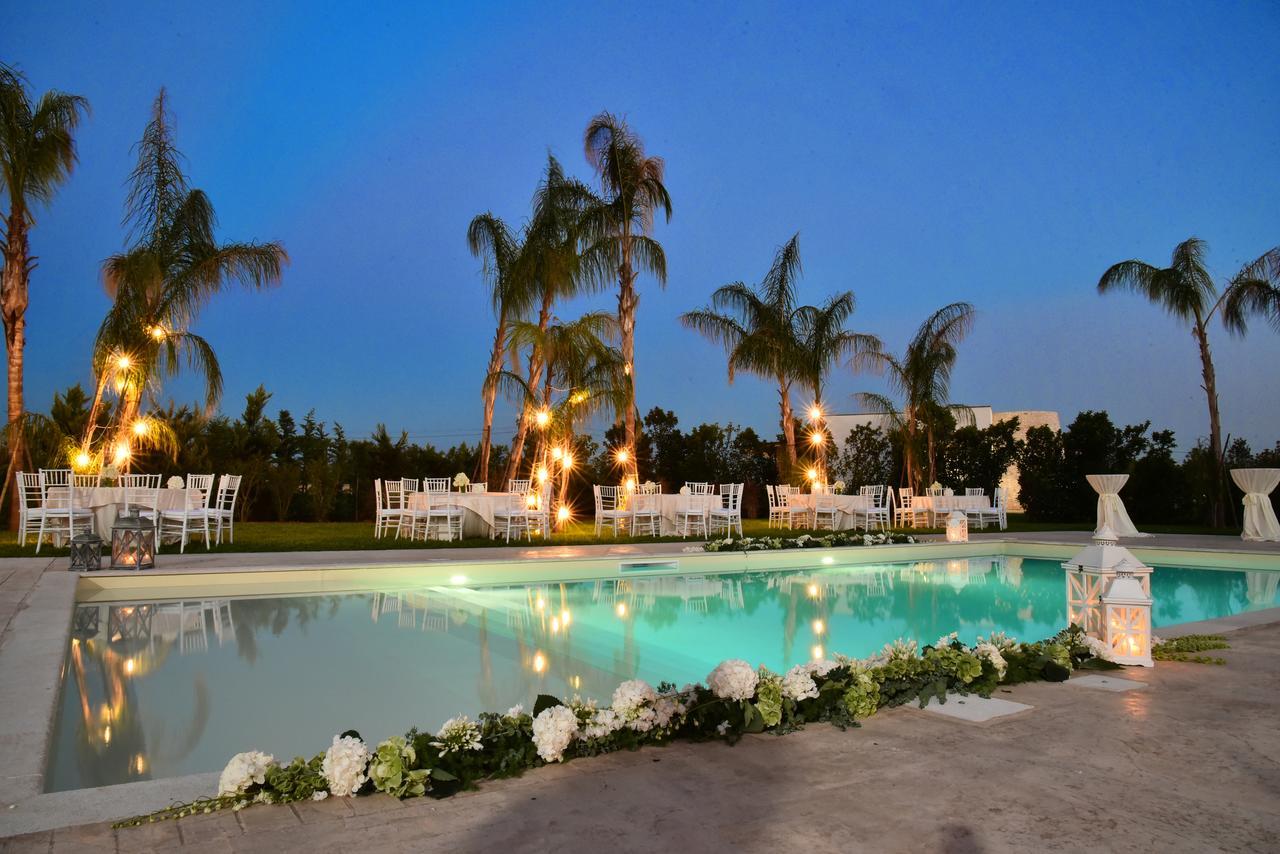 Borgo Fiorito Relais Bed & Breakfast Parabita Bagian luar foto